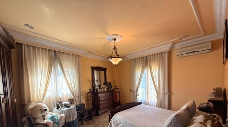 Малага - Antequera - 305m2