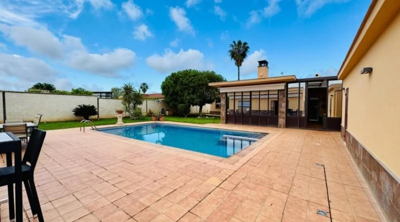 Sevilla - Alcalá de Guadaíra - 1500m2