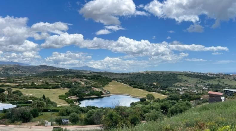 Málaga - Estepona - 750m2