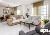 Chalet independiente con terreno en venta en la España, Caldes de Montbui, ref: TR409999 foto