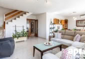 Chalet independiente con terreno en venta en la España, Caldes de Montbui, ref: TR409999 foto