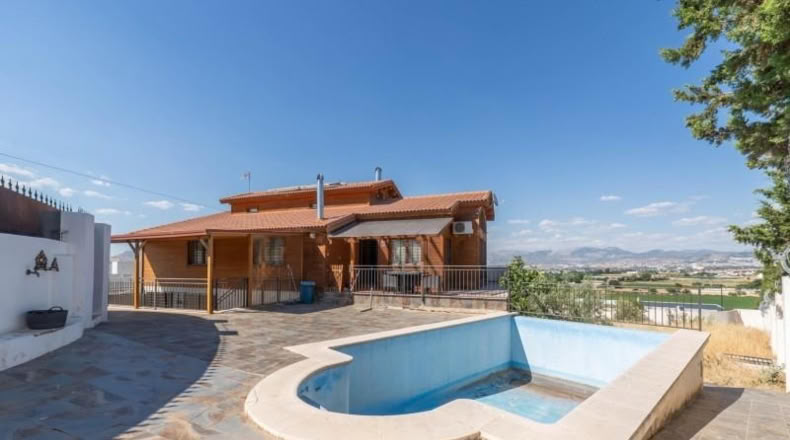 Granada - Cúllar Vega - 761m2