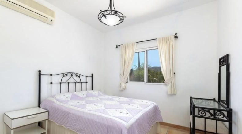 Málaga - Pizarra - 3200m2