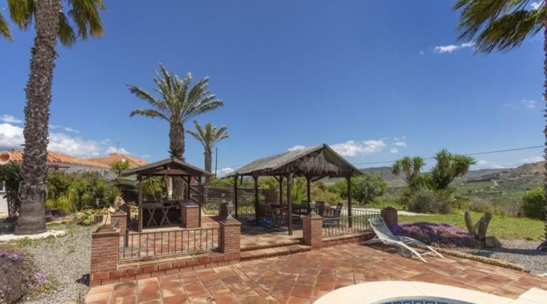 Málaga - Pizarra - 3200m2