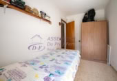 Отдельно стоящий дом с участком на продажу в городе Santa Susanna Фото