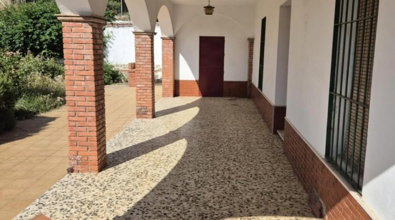 Badajoz - Fregenal de la Sierra - 80386m2