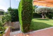 Chalet independiente con terreno en venta en la España, Oropesa del Mar, ref: TR408771 foto