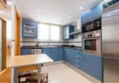 Chalet independiente con terreno en venta en la España, Oropesa del Mar, ref: TR408771 foto