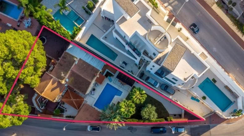 Аликанте - Torrevieja - 827m2