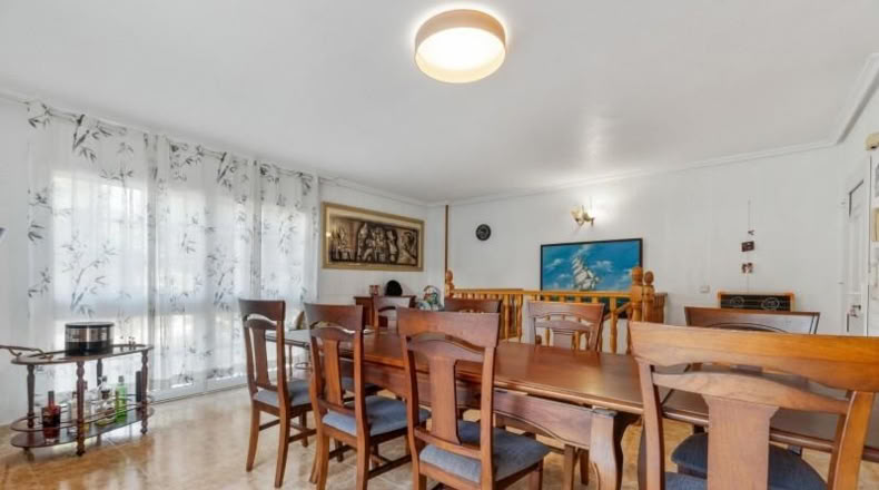 Аликанте - Torrevieja - 827m2