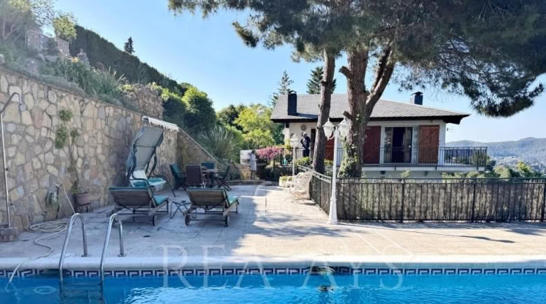 Barcelona - Vallirana - 1050m2