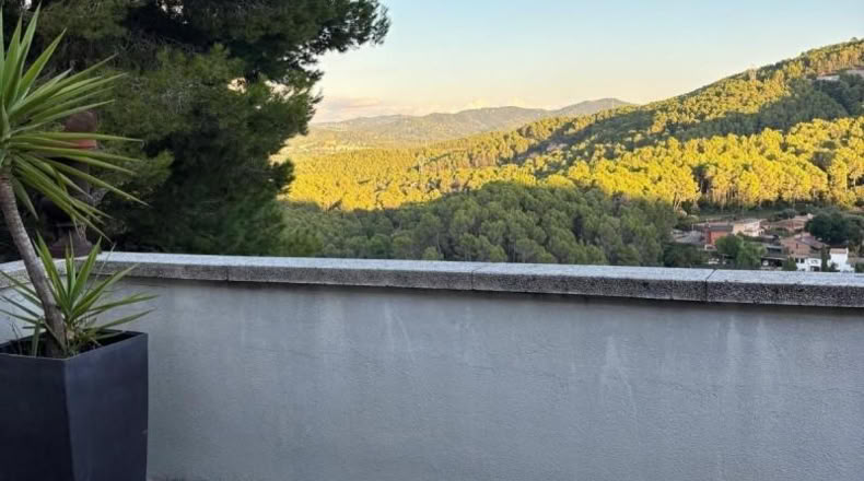 Barcelona - Corbera de Llobregat - 800m2