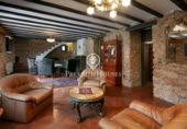 Finca rústica en venda a la España, Montblanc, ref.: TR280620 foto