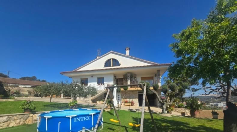 Barcelona - Canyelles - 986m2