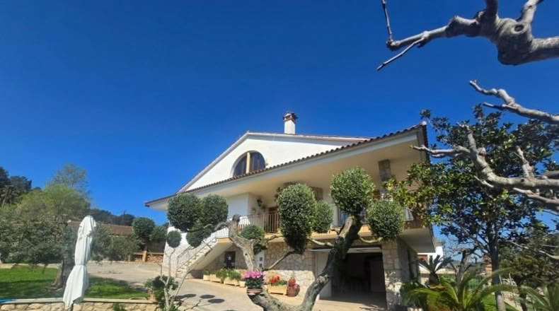 Barcelona - Canyelles - 986m2