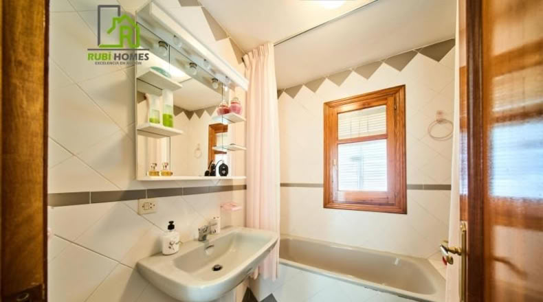 Granada - Villa de Otura - 1100m2
