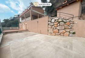 Vallirana 839&nbsp;m² 