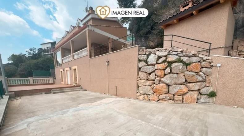 Barcelona - Vallirana - 839m2