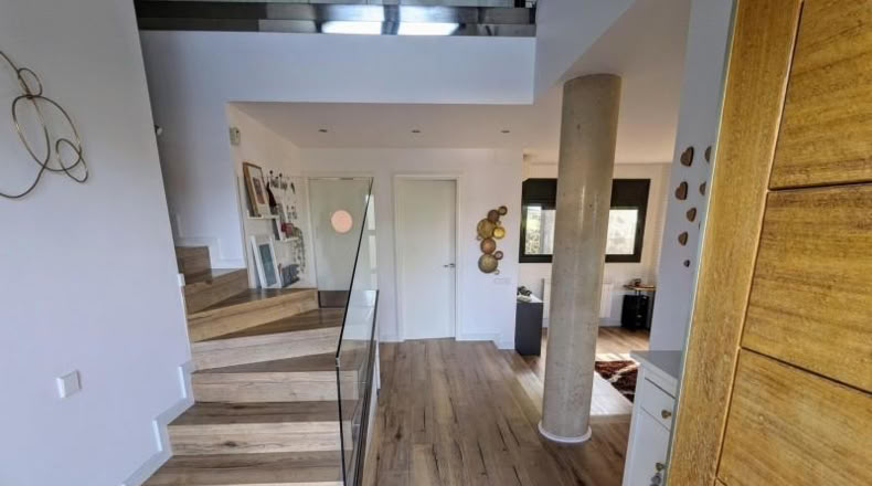 Barcelona - Torrelles de Llobregat - 1300m2