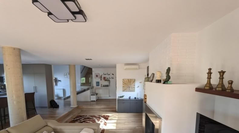 Barcelona - Torrelles de Llobregat - 1300m2