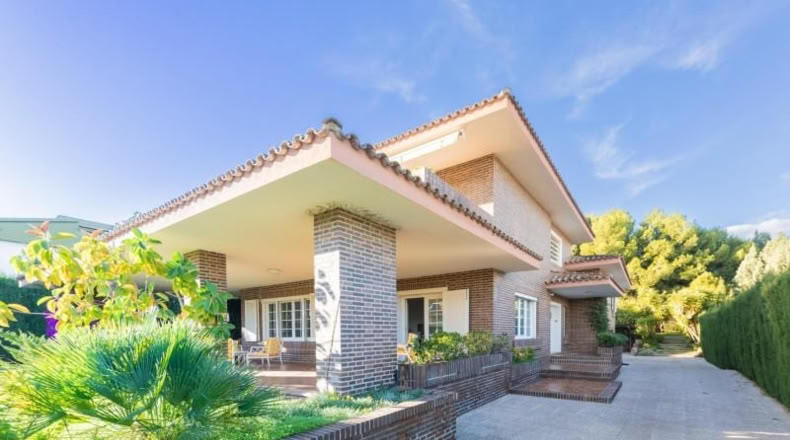 Castellón - Benicasim - 2695m2