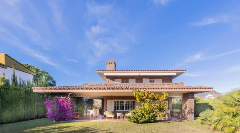 Castellón - Benicasim - 2695m2