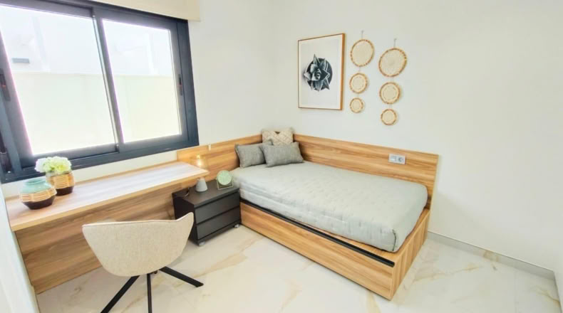 Аликанте - Pilar de la Horadada - 304m2