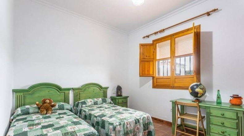 Sevilla - Sanlúcar la Mayor - 5000m2