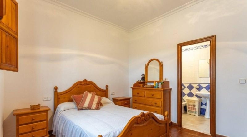 Sevilla - Sanlúcar la Mayor - 5000m2