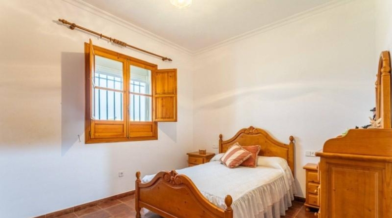 Sevilla - Sanlúcar la Mayor - 5000m2