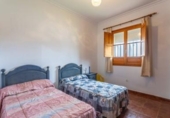Chalet independiente con terreno en venta en la España, Sanlúcar la Mayor, ref: TR410102 foto