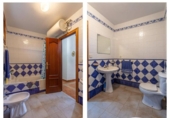 Chalet independiente con terreno en venta en la España, Sanlúcar la Mayor, ref: TR410102 foto