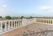 Chalet independiente con terreno en venta en la España, Sanlúcar la Mayor, ref: TR410102 foto
