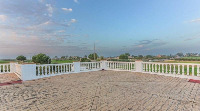 Sevilla - Sanlúcar la Mayor - 5000m2