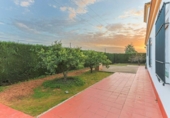Chalet independiente con terreno en venta en la España, Sanlúcar la Mayor, ref: TR410102 foto