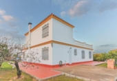 Chalet independiente con terreno en venta en la España, Sanlúcar la Mayor, ref: TR410102 foto