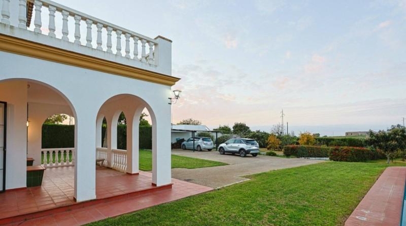 Sevilla - Sanlúcar la Mayor - 5000m2