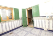 Дом с участком на продажу в городе Baza Фото