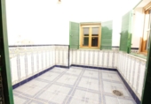 Дом с участком на продажу в городе Baza Фото