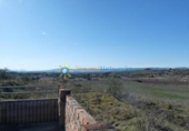 Загородный дом с участком на продажу в городе Castelló de Rugat Фото