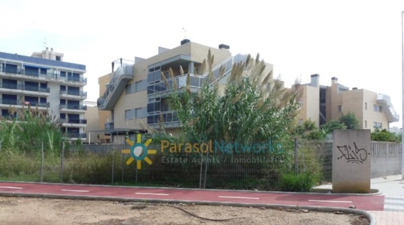 Valencia - Guardamar de la Safor - 698m2