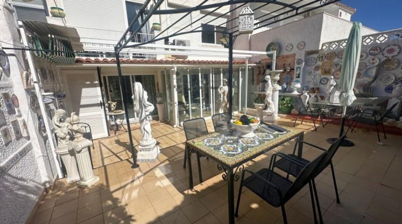 Alicante - Alfaz del Pi - 200m2