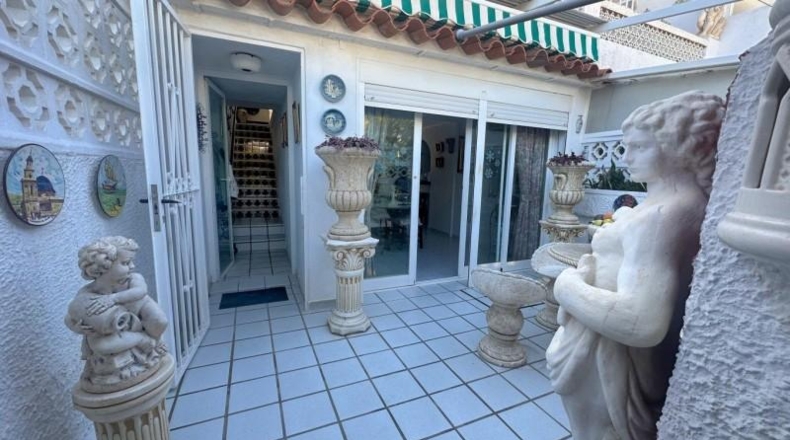 Alicante - Alfaz del Pi - 200m2
