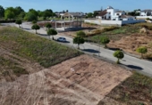 Городская земля под застройку на продажу у города Las Cabezas de San Juan Фото