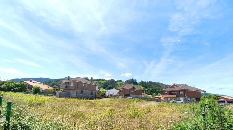 Cantabria - Santa María de Cayón - 780m2