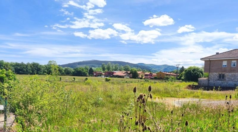 Cantabria - Santa María de Cayón - 780m2