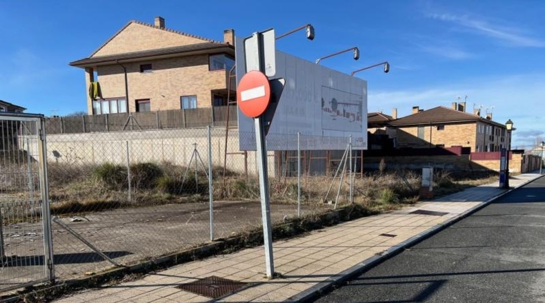 Ávila - Ávila - 1514m2