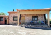 Chalet independiente con terreno en venta en la España, Barajas de Melo, ref: TR410258 foto