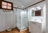 Casa de pueblo en venta en la España, Sant Llorenç Savall, ref: TR410260 foto