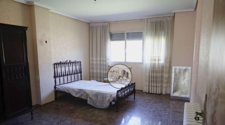 Teruel - Albalate del Arzobispo - 975m2